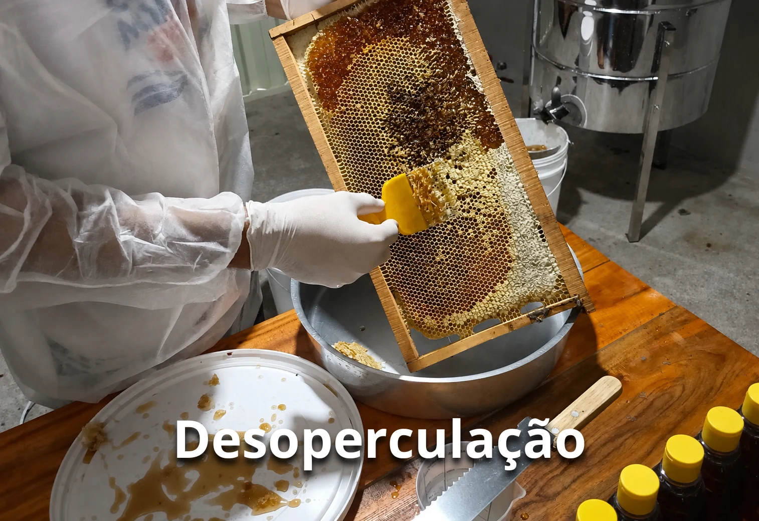 Desoperculação